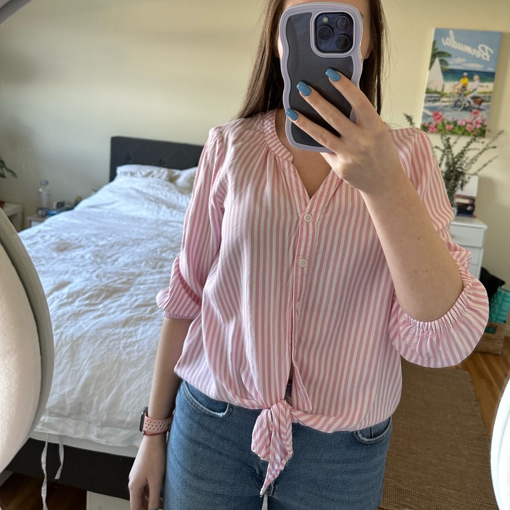 Loose fit buttoned white&pink shirt